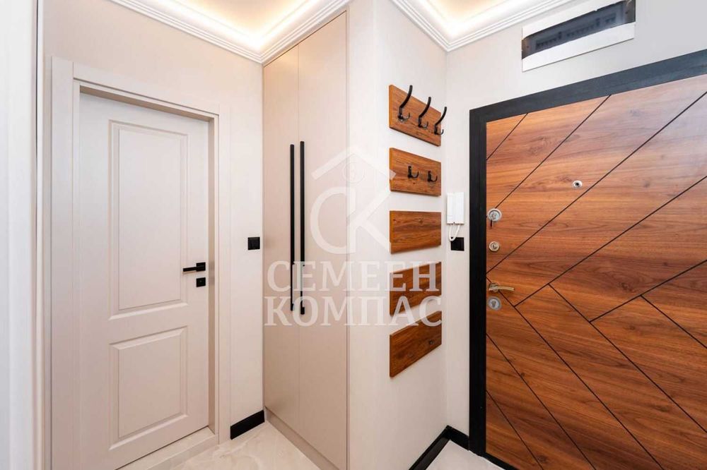 Продава се Двустаен апартамент в Пловдив, Остромила - 61 кв.м за 1170 €/кв.м - Снимка #12