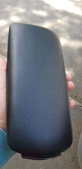 Capac cotiera piele ecologica neagra Audi A4, - B6 B7 -, Seat Exeo