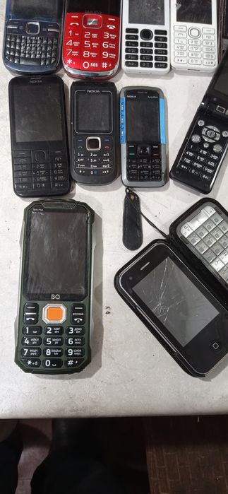 Кнопачные телефоны NOKIA