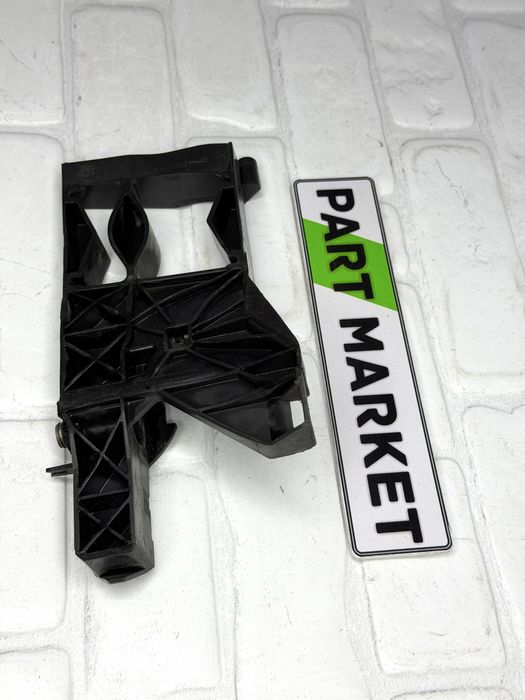 Стойка фар лява AUDI A6 C7 4G 4G0805607