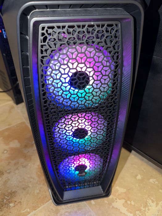 Vand PC Desktop Amd Ryzen 5 8500 + monitor Ips led Philips 27 inch