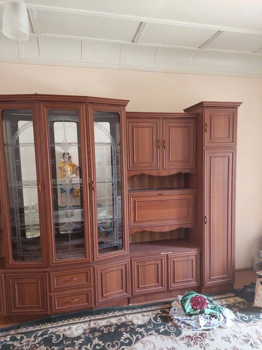 Стенка   сотилади