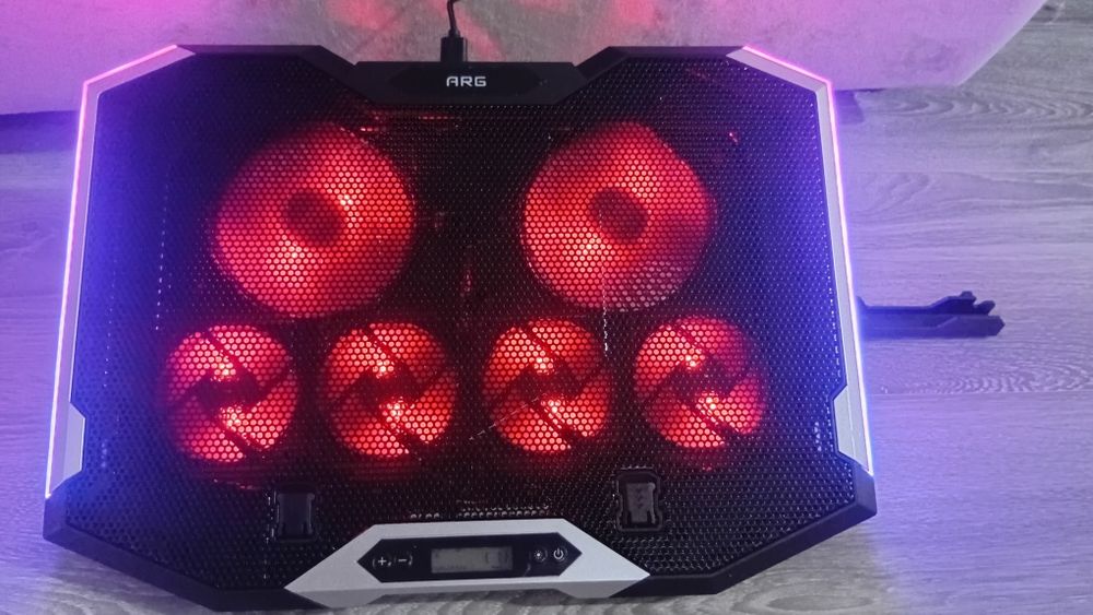 Охлаждение.Подставка для ноутбука