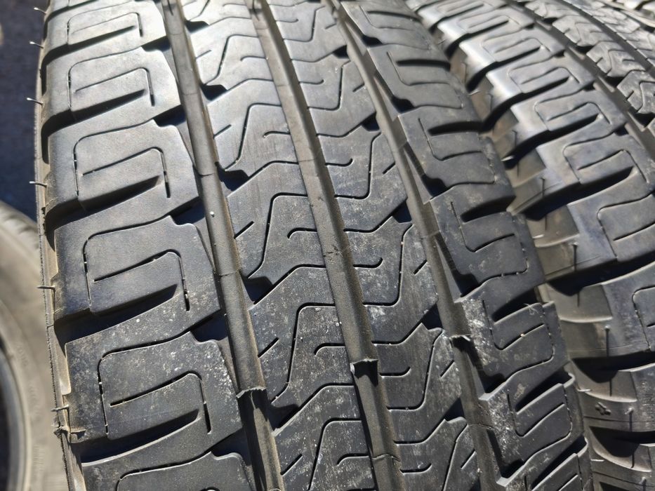 225/75/16" 4бр Michelin agiliss camping,dot2619,7-8mm