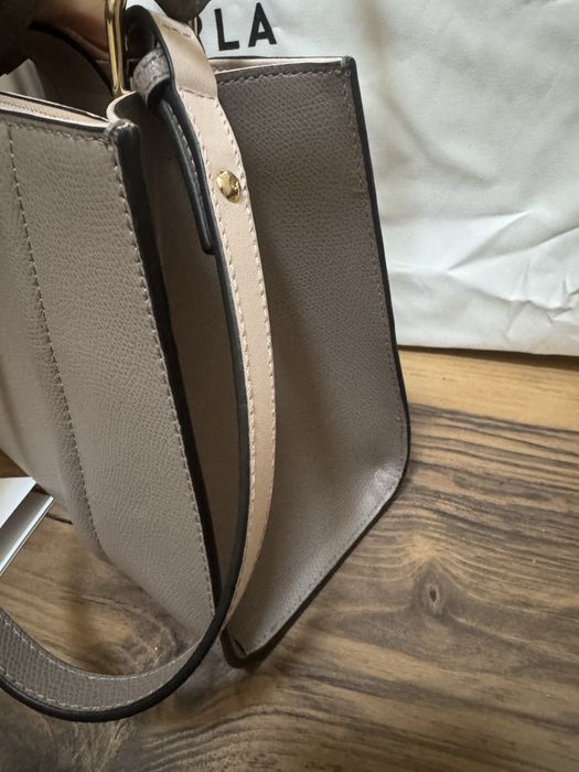 Чанта Furla, Фурла