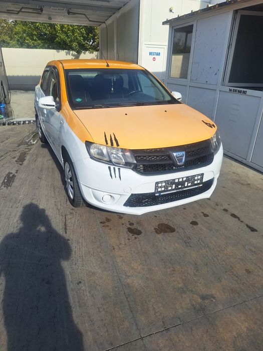 Vând Dacia LOGAN 2