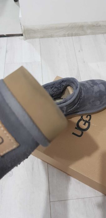 Ghete Ugg scurte