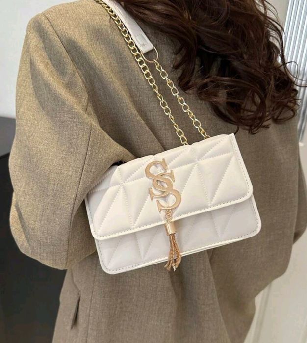 Елегантна дамска чанта