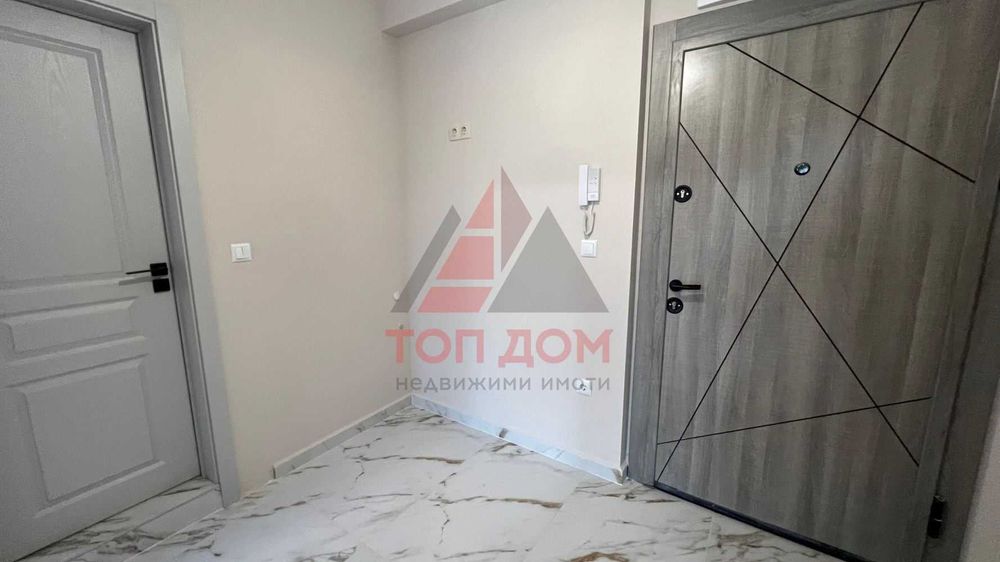 Дава се под наем Офис в к.к. Св.Св. Константин и Елена - 90 кв.м за 510 € - Снимка #1