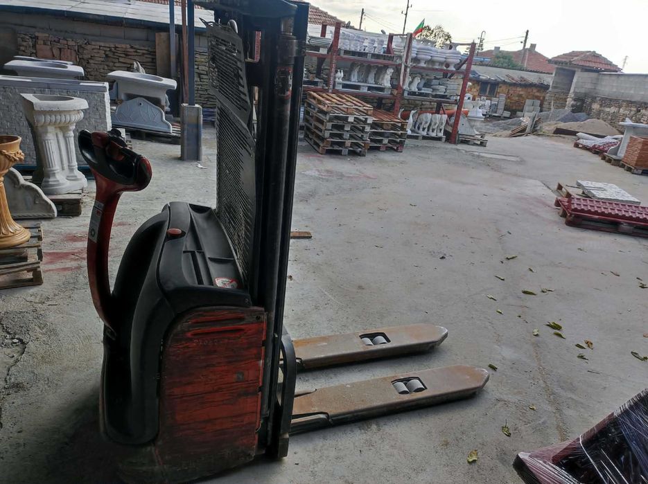 Електрически високоповдигач стакер LINDE L12 – 1200 кг, 24V, 2008 г.