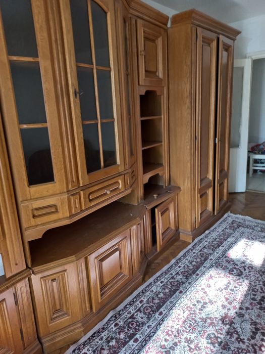 Apartament pentru închiriat