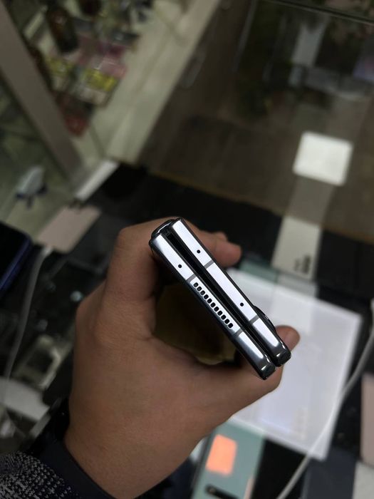 Samsung Fold 4 12/256Gb orginal