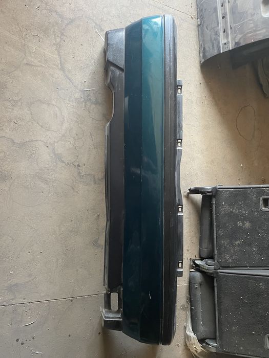 Бампер задний VW Golf 3 оригинальный