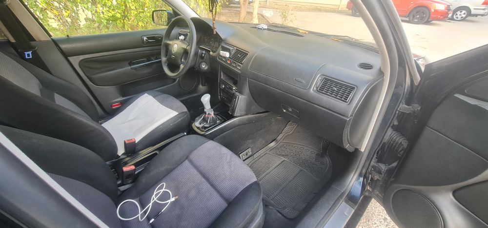 VOLKSWAGEN Golf 2002 — imagine 4