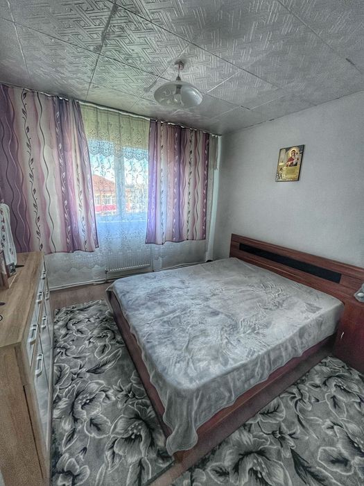 Vand apartament 2 camere