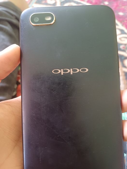 OPPO A1k mobile phone