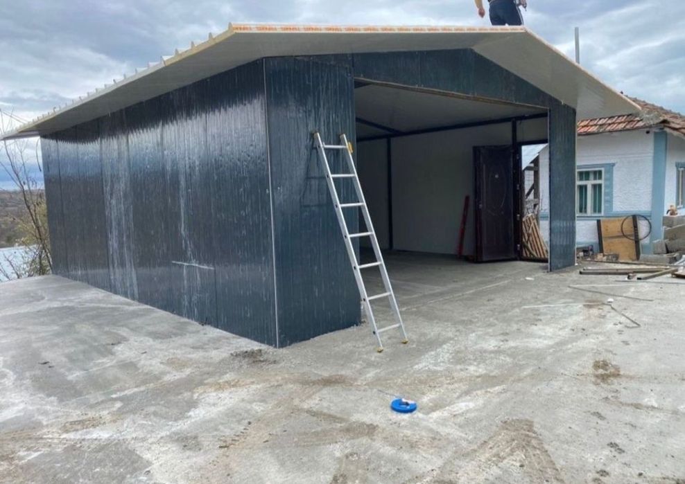 Vând garaje auto din panouri sandwich termoizolante