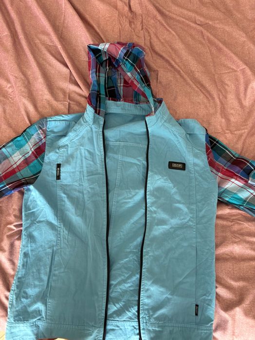 Продам ветровки !!!