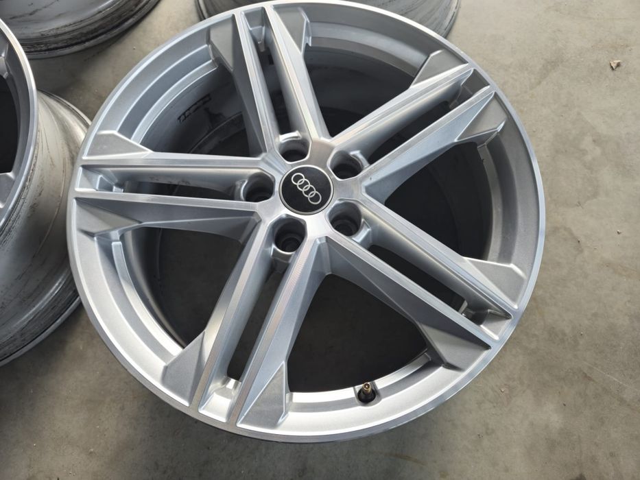 Jante Audi Q5 A6 A4 R19 originale stare foarte buna