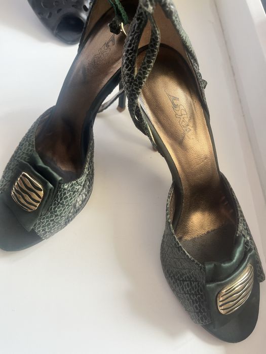 Продам туфли нарядные