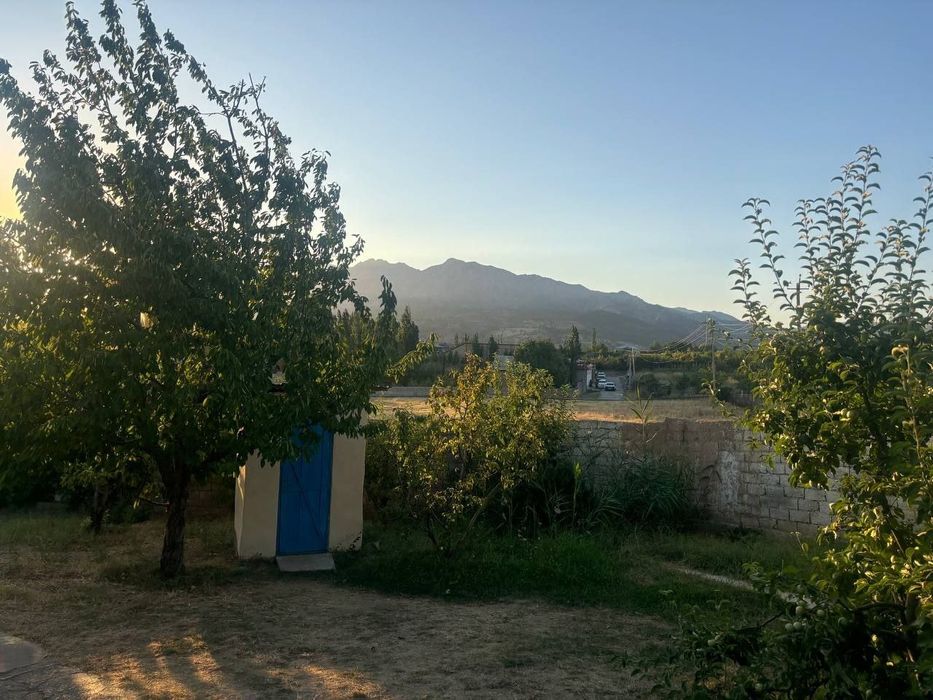 Дача чарвак сотилади