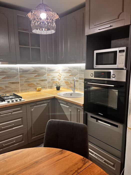 Продам квартиру 3 комнатную