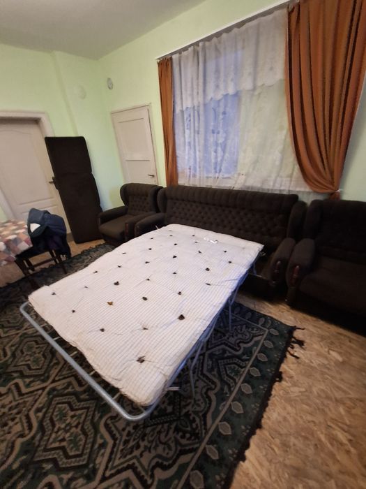 Разтегателна холна гарнитура