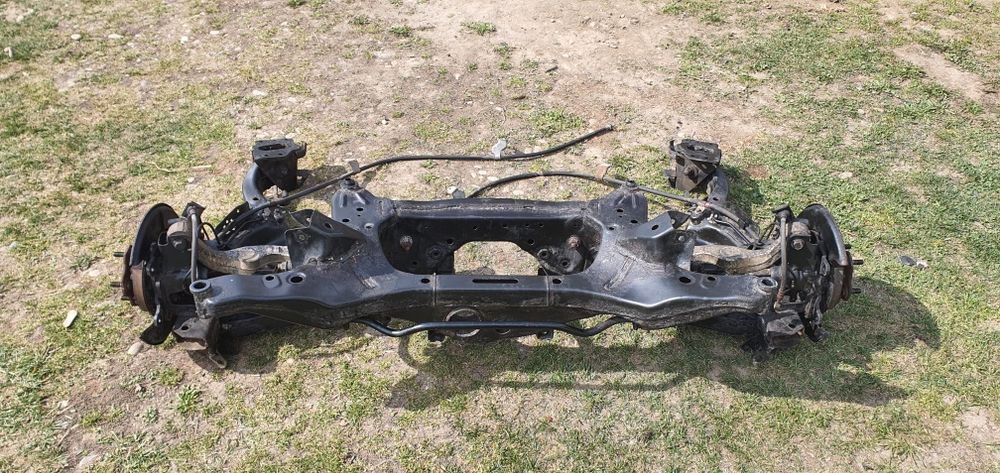 Punte spate completa nissan qashqai J10 2006 - 2014