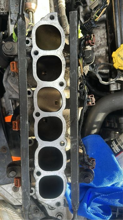 Chrysler stratus 2.5 цял за части работещ цената се коментира