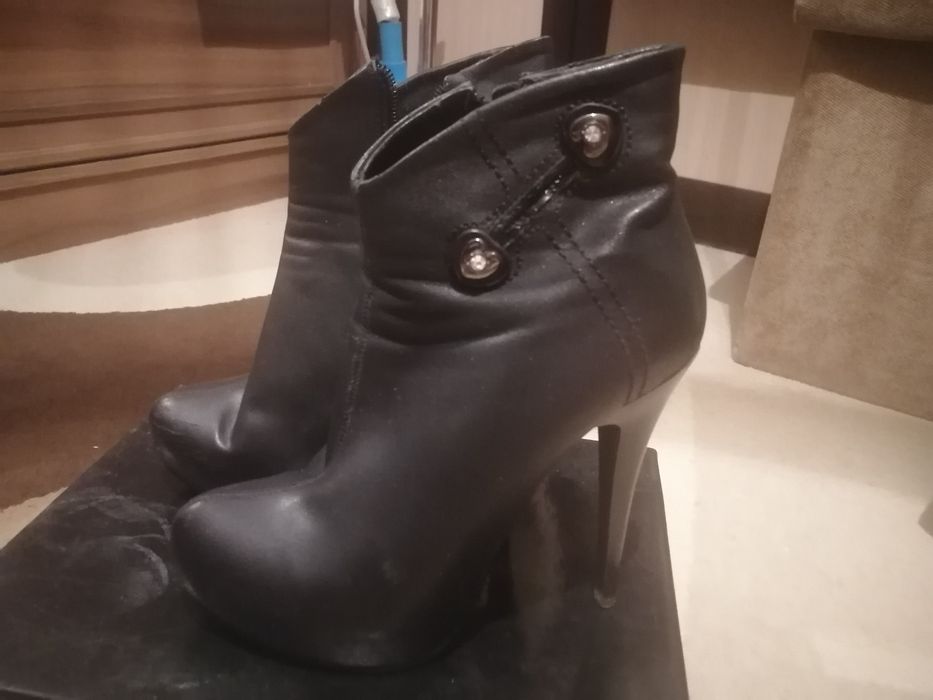 Разгружаю свой гардероб