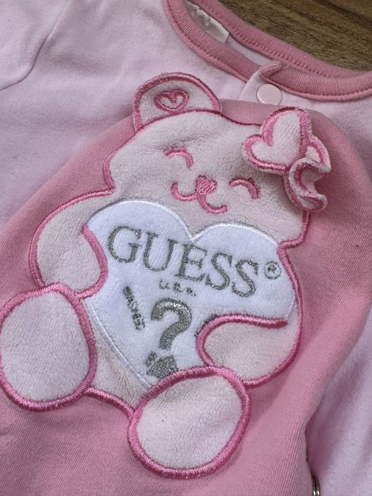 Бебешки ританки гащеризон Guess