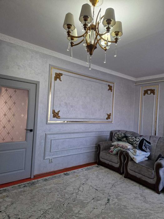 Жер үй сатылады.