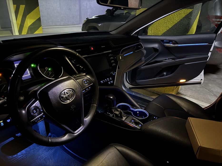 подсветка двери camry 70 75
