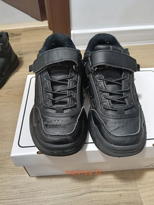 Încălțăminte pentru copii