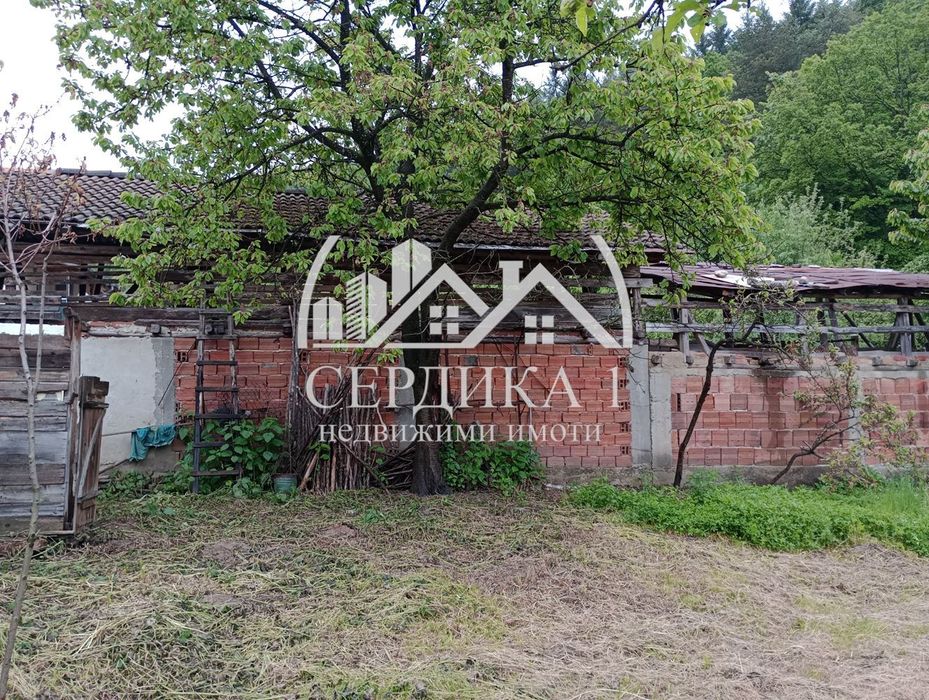 Парцел в Кюстендил, област-с.Крайни дол