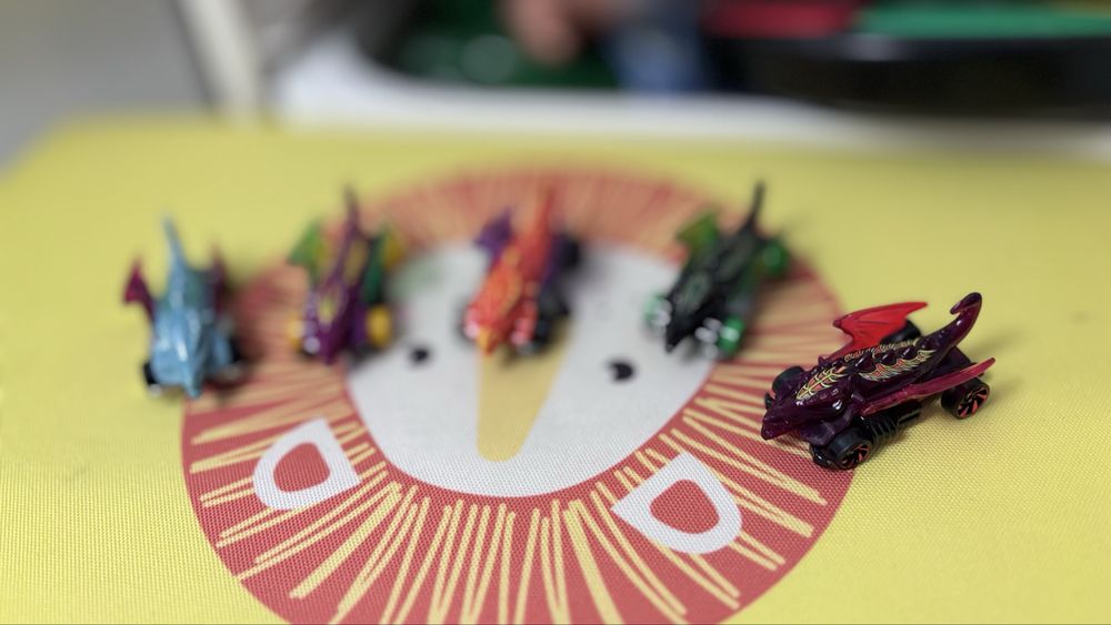 Colectie de dragoni hot wheels