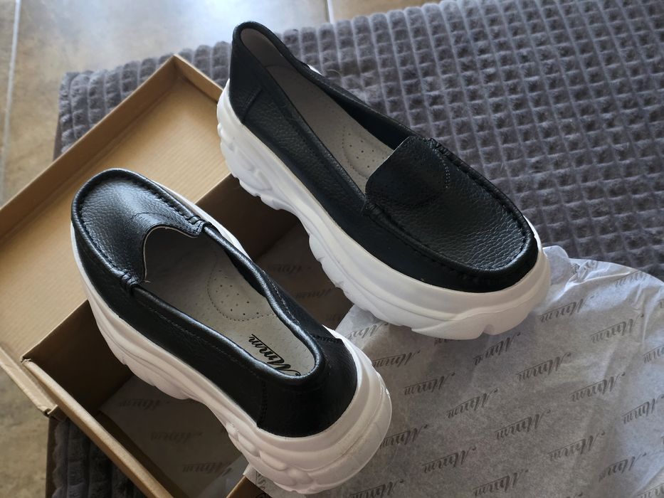 Мокасини тип лоуфари от естествена кожа с дебела подметка