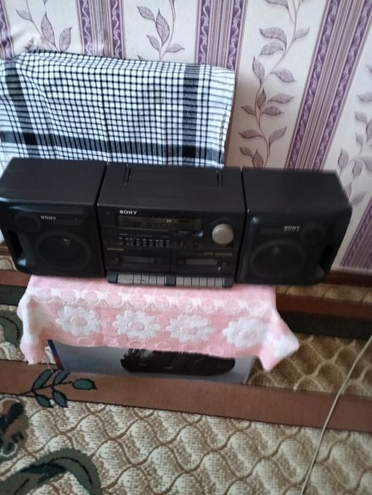 Продам РадиоМагнитофон