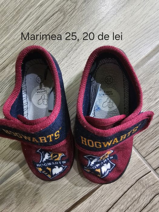 Vând papuci interior copii