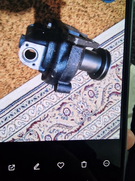 Насос водяной(помпа )Ямз-7511