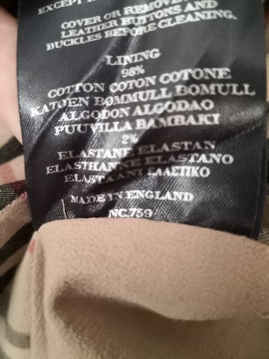 NOU. Trench Burberry ORIGINAL 100 % Palton Pardesiu