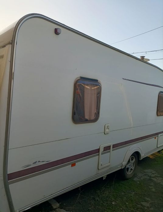 Rulotă:Swift 490,an 2006,permis B,accept diverse schimburi+diferență