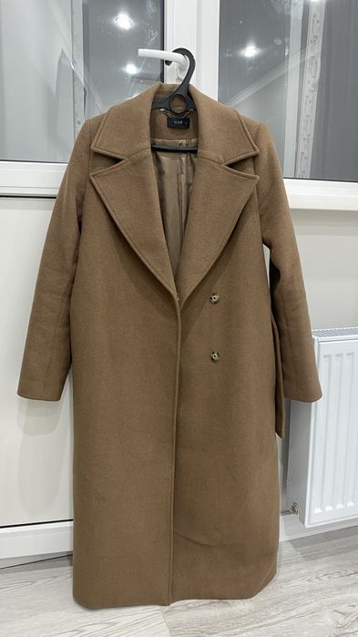 Продам шерстяное пальто