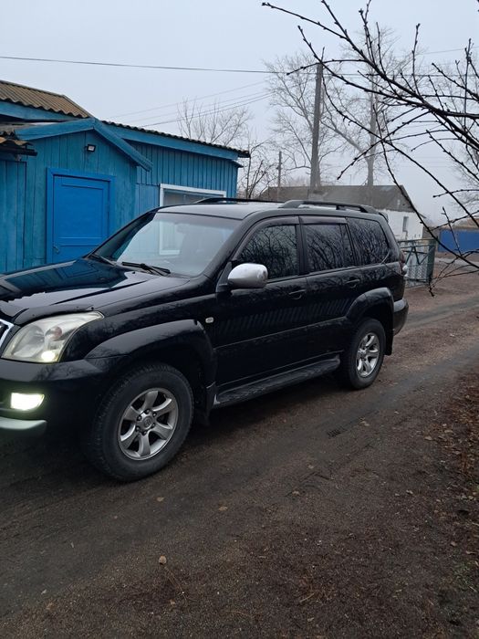 Продам машину таета