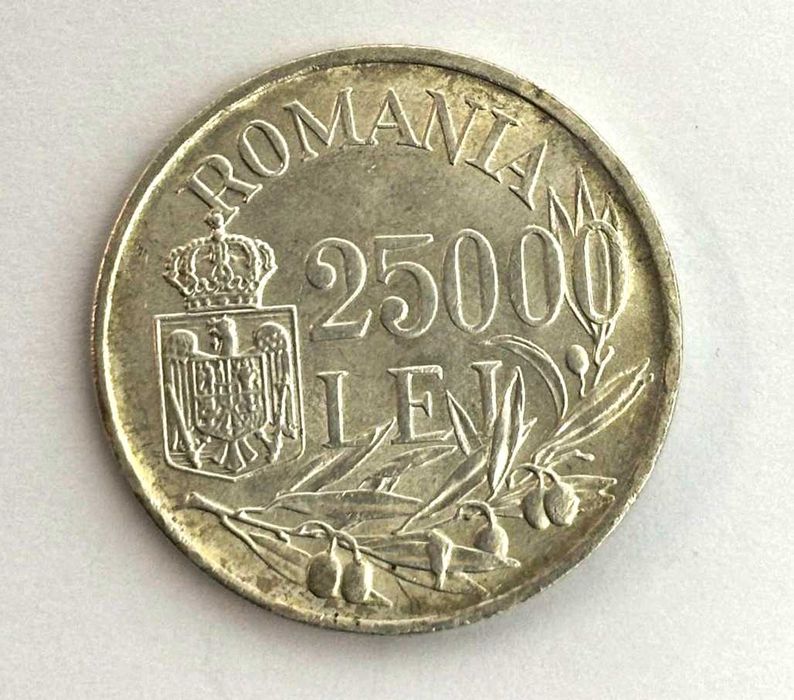 moneda din argint regele Mihai I- 25000 lei 1946 pentru colectie/botez