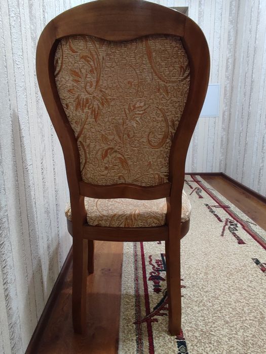 Стулья в отличном состоянии