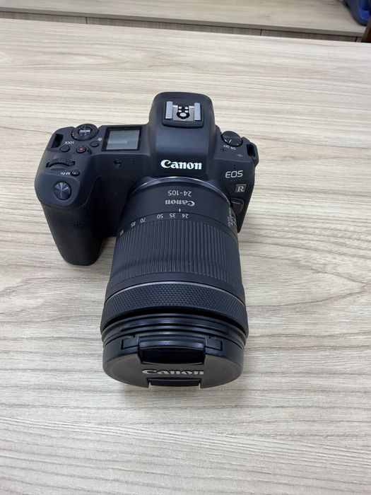 Canon R 24-105mm STM ,