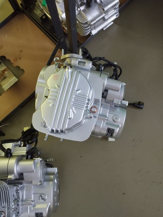 Двигатель 200 кубов