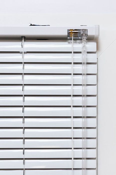 Продаются горизонтальные алюминиевые жалюзи