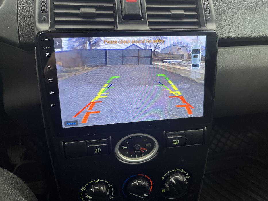 Продам машину приору